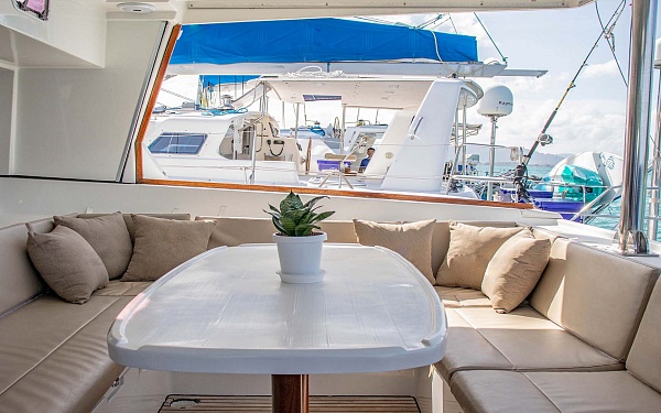 Аренда катамарана Lagoon 500 Blue Metis на Пхукете
